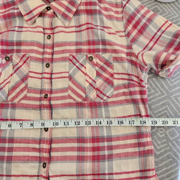 Carhartt Cowgirl Women Button Down Shirt Size M Pink-Cream Color - Picture 13 of 13